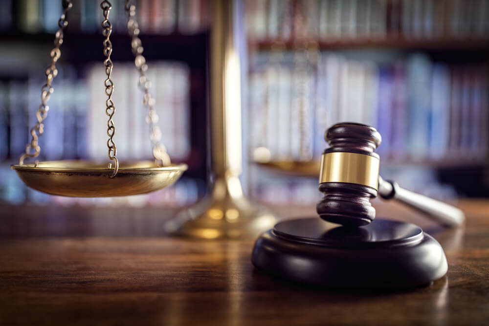 Koçak Hukuk | Ceza Avukatı Nedir ? Sorumlulukları Nelerdir ?
